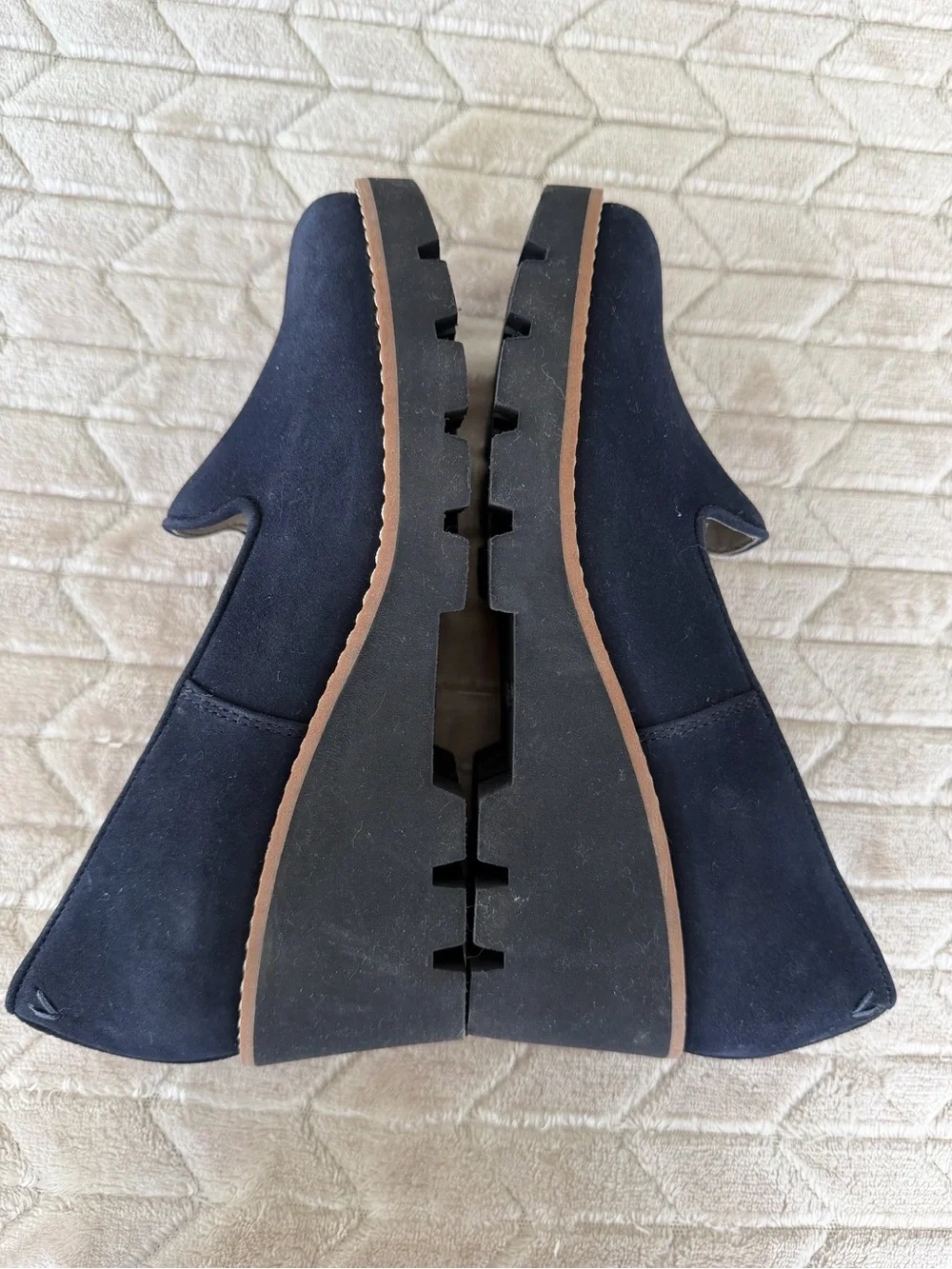VIONIC Willa Wedge Heel Slip On Loafer Navy Suede Water Repellent Size 5